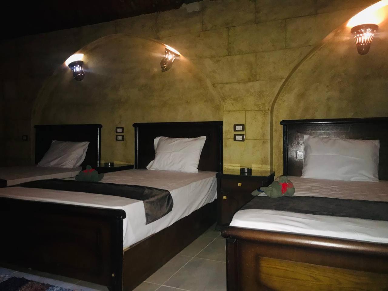Labib Guest House Aswan Ngoại thất bức ảnh