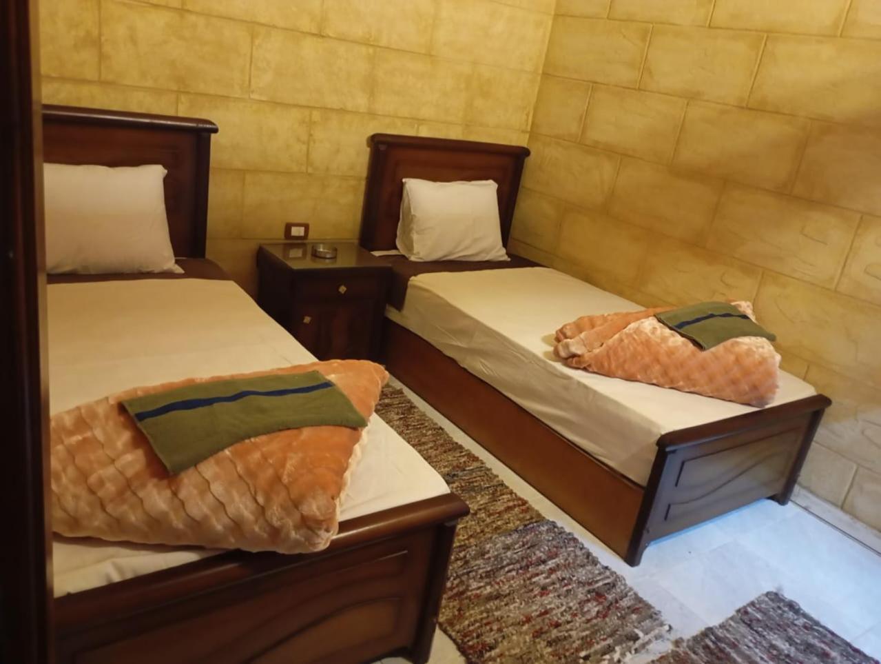 Labib Guest House Aswan Ngoại thất bức ảnh